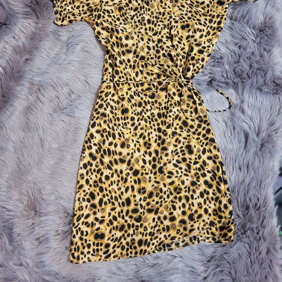 Aritzia Babaton Animal Print Yellow Wrap Dress (XS) - Picture 3 of 4